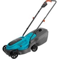 Cortacésped inalámbrico GARDENA EasyMax 32/18V P4A con batería de 4 Ah y cargador.